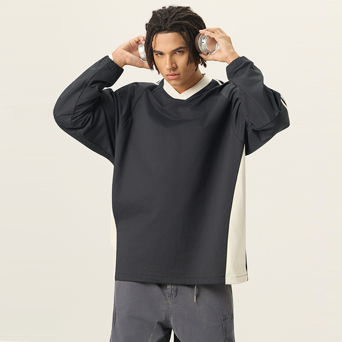 Colorblock V-neck Long Sleeve Shirt