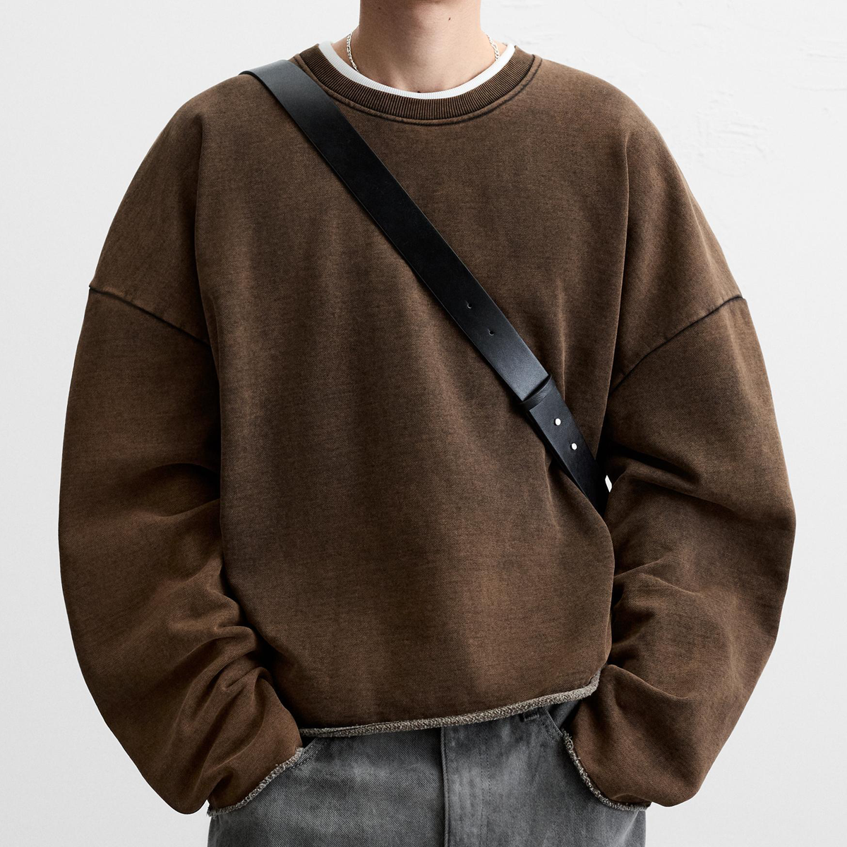 440GSM Unisex Washed Cropped Sweatshirt