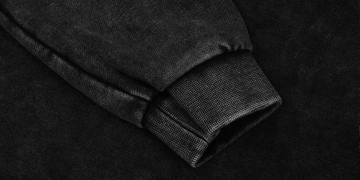 Cropped Oversized Washed Sweatshirt with Distressed Raw-Edge Style